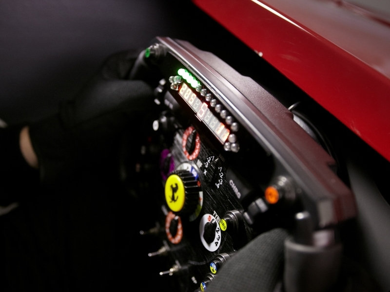 Závodní simulátor Formule 1 - Obrázek 2