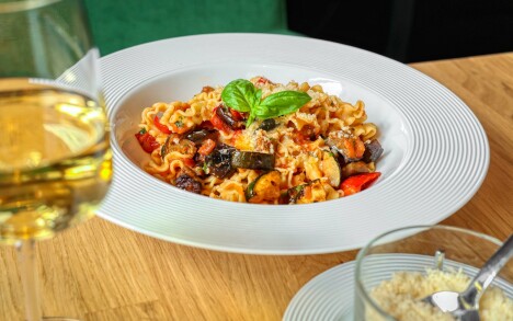 Jeseníky v Hotelu Lípa **** se snídaní či polopenzí a neomezeným wellness s vířivkou, saunami a krbem - Obrázek 2