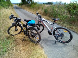 Půjčovna elektrokol, kol a koloběžek Plzeň – Elektrokolo krosové dámské vel. 19"