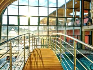 Podhájská: Pobyt v Penzionu Podhájčanka s polopenzí a vstupem do termálního wellness centra Aquamarín
