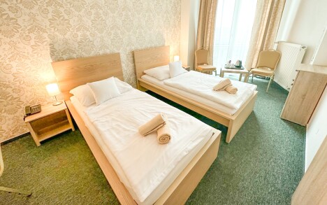 Bratislava blízko centra v Hotelu Modena *** se snídaní a privátním wellness s bazénem, saunami a občerstvením