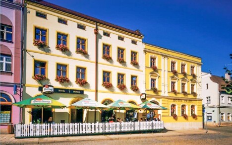 CHKO Broumovsko a Adršpach u skalního města v Hotelu Praha *** se snídaní/polopenzí, muzeem a slevou na golf