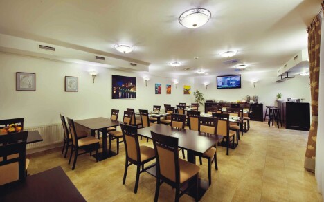 Třebíč 1 km od aquaparku v Hotelu Joseph 1699 **** se snídaní a historickou prohlídkou + domácí welcome drink - Obrázek 6