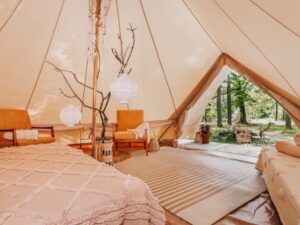 Glamping v Černické oboře