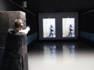 Střelba z krátkých zbraní na 25m střelnici