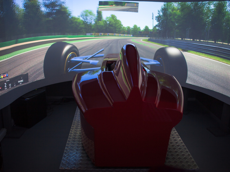 Závodní simulátor Formule 1 - Obrázek 9