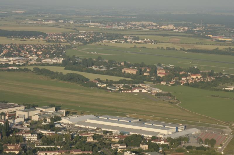 Aeroklub Praha Letňany - vyhlídkové lety - Vyhlídkový let nad Mělníkem a horou Říp - Obrázek 2