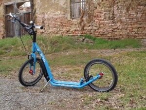 Půjčovna koloběžek Slavkov u Brna – Koloběžka Kostka Street