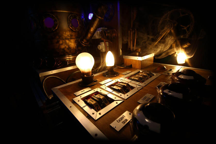 Úniková hra - Tajemství stroje času - Obrázek 2