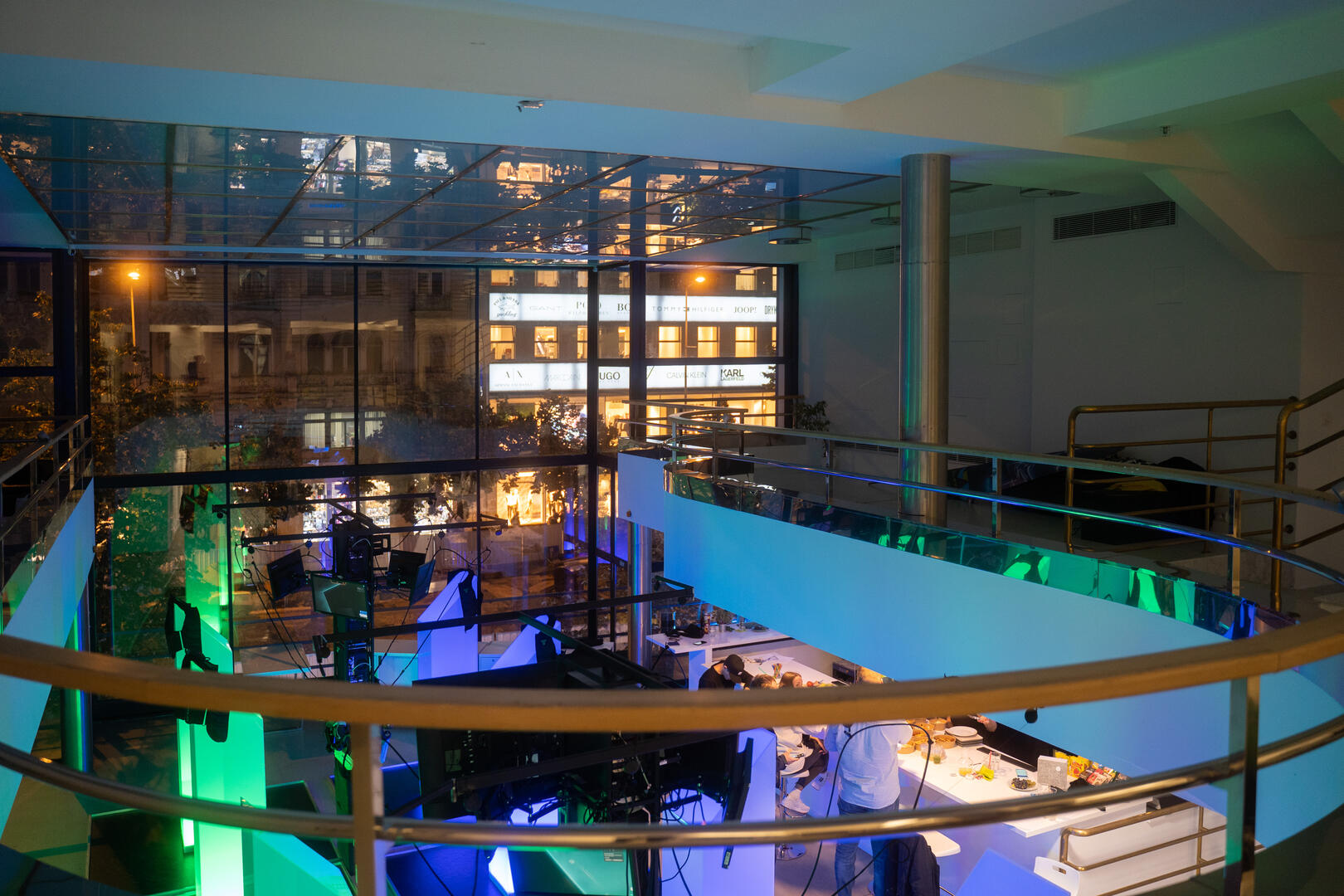 TowerTag ve VR Play Park - spojení laser game a paintballu - TowerTag - spojení laser game a paintballu - 30 minut - Obrázek 4