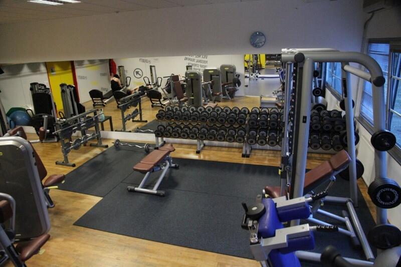 Posilovna ve Squashpoint - dejte si do těla a tvarujte postavu - Obrázek 3