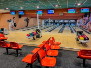 Olympia Bowling Všenory – 6 bowlingových drah