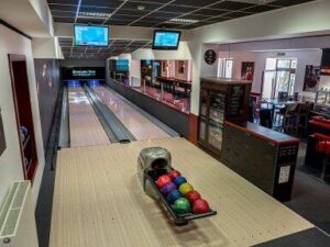 Bowling bar Peklo v Litomyšli – 2 bowlingové dráhy