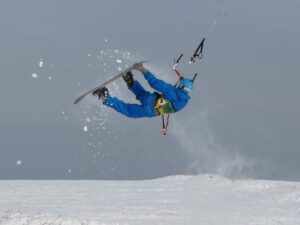 Snowkiting Krkonoše – nauč se kiting na sněhu – Pětidenní kurz snowkitingu