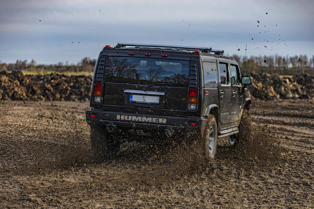 Adrenalinová jízda s instruktorem v Hummer H2 Mutějovice - Obrázek 3