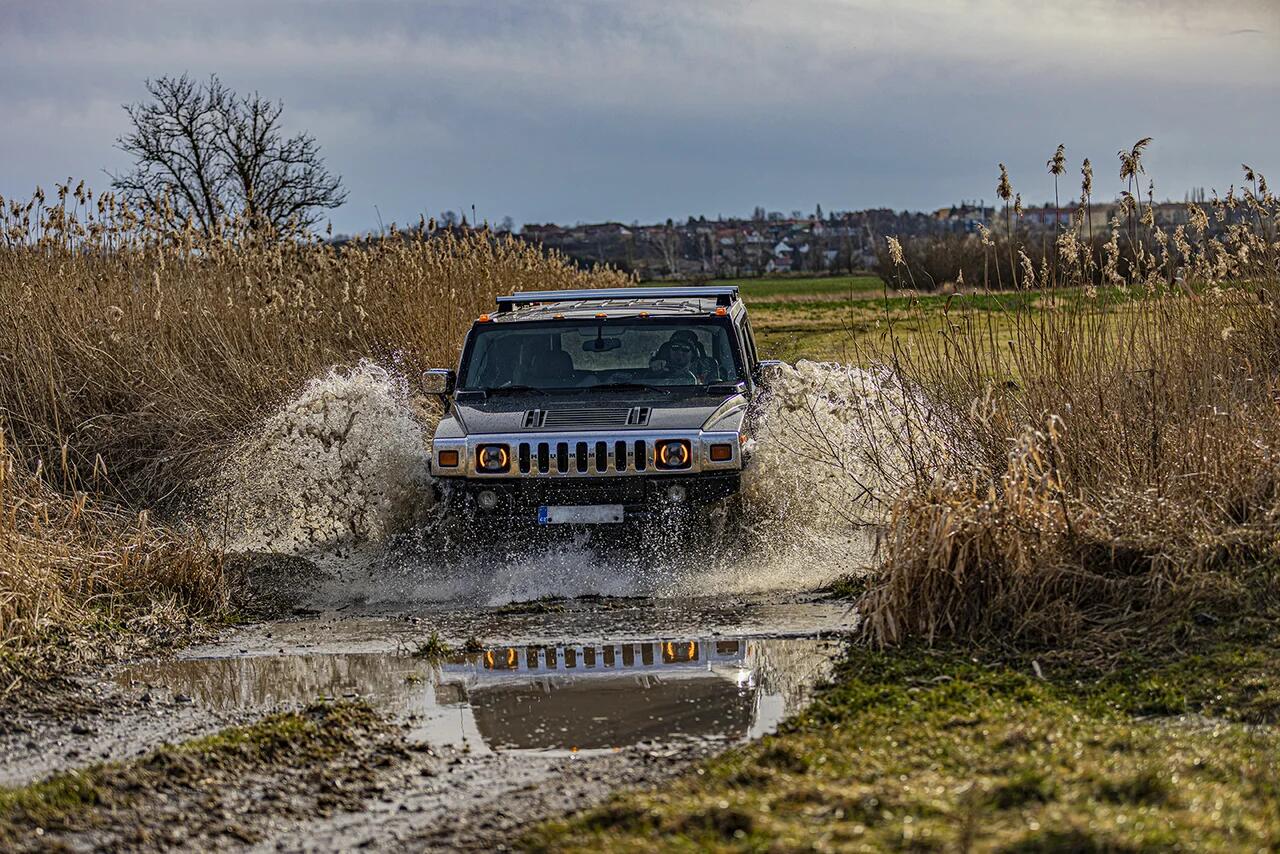 Adrenalinová jízda s instruktorem v Hummer H2 Mutějovice - Obrázek 5