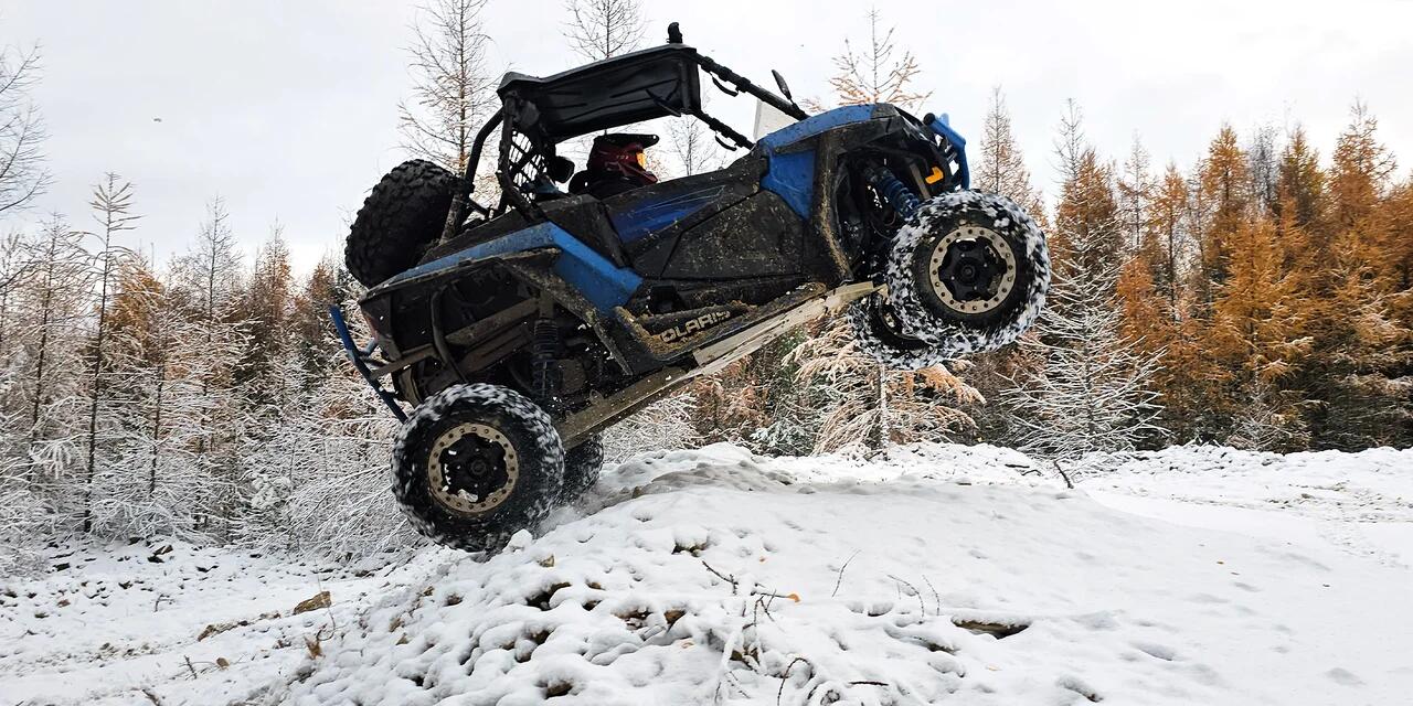 Jízda v terénní či dakarské buggy na přírodním okruhu - Obrázek 3