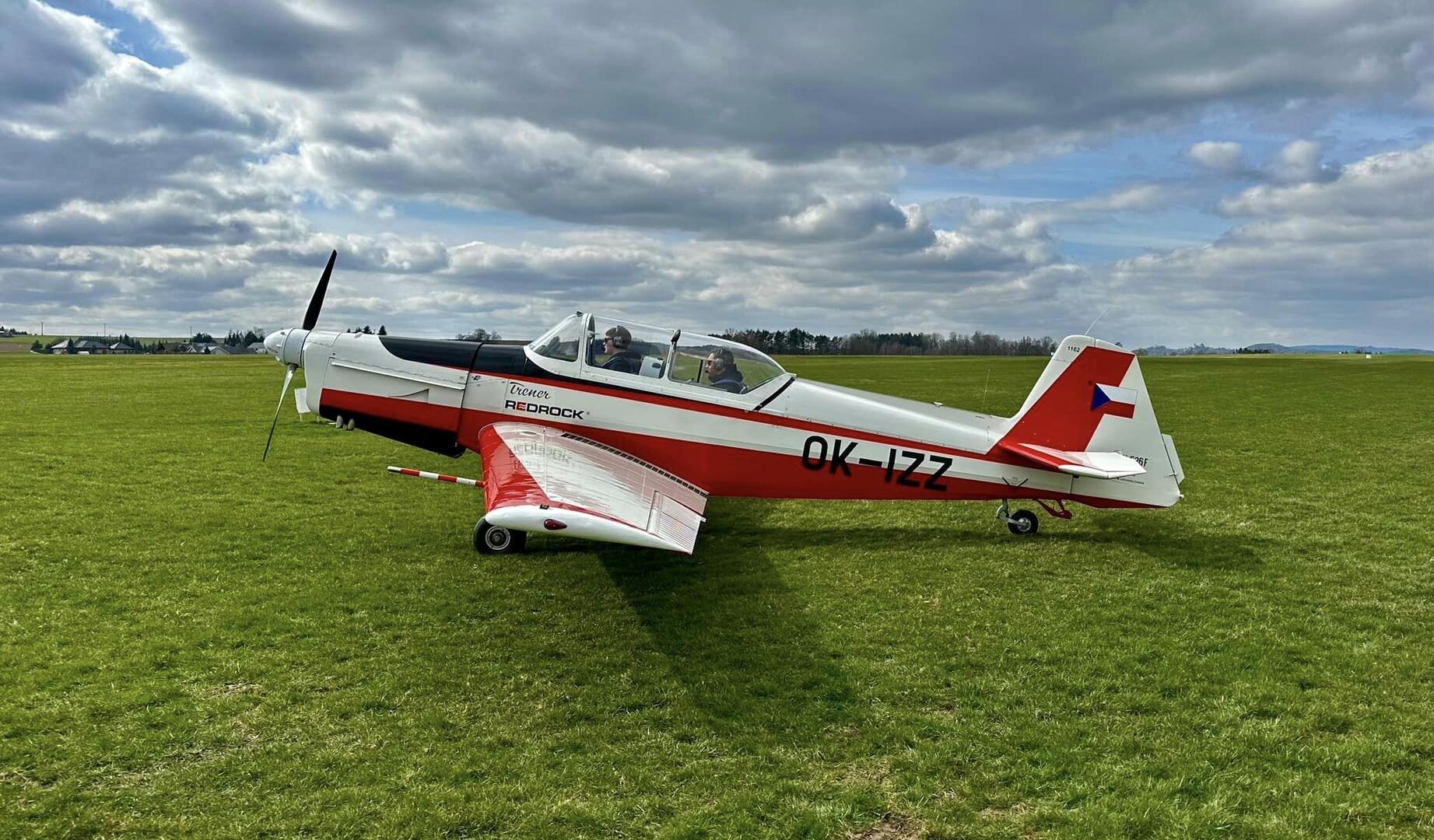 Aeroklub Praha Letňany - vyhlídkové lety - Vyhlídkový let nad Mělníkem a horou Říp - Obrázek 5