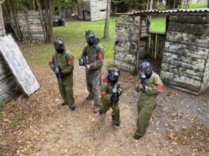 Ultimate Paintball Tachovská huť nedaleko Mariánský Lázní – paintball ve vojenském areálu Slatina