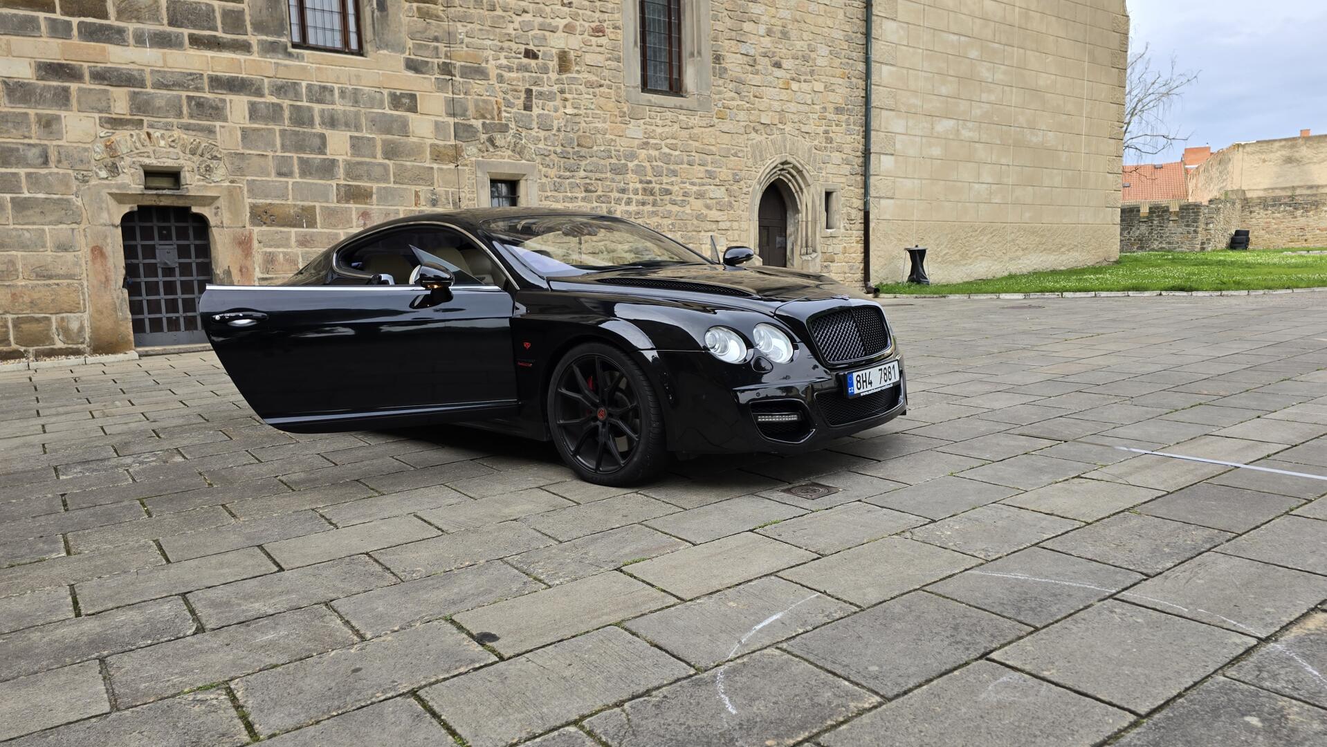 Zážitková jízda v Bentley Continental speed Onyx carbon - svezte se jako šampión - Obrázek 6