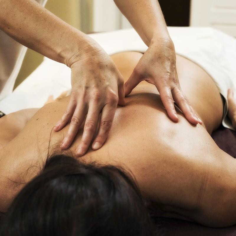 Masáže ve studiu Santé - centrum Masáže Praha - Klasická masáž - Obrázek 2