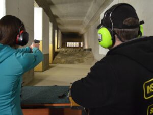 Střelecký servis – střelecké programy pro každého – Balíček 2 zbraní „Mini“ – 2 zbraně a 25 ran