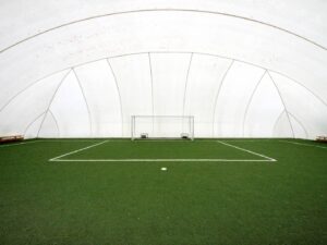 Fotbal v S-centru – krytá hala