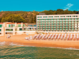 Hotel Marina Sunny Day