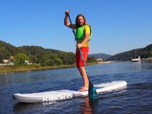 Na paddleboardu a koloběžce Českým Švýcarskem