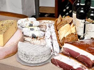 Ochutnávka moravských vín a tapas pro 1 osobu