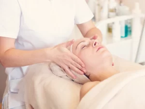 Kompletní přístrojové kosmetické ošetření pleti