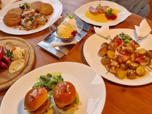 Tříchodové menu s krásným výhledem na Prahu pro dva