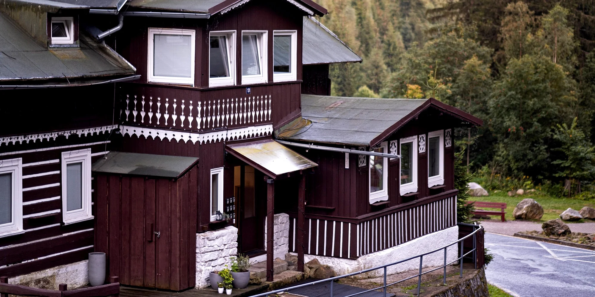 Pobyt v Peci pod Sněžkou: snídaně i lahev vína - Obrázek 4