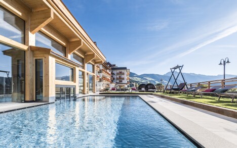 Úchvatné Dolomity v Hotelu Rogen s luxusní rozšířenou polopenzí, bazénem, vířivkami a saunami + karta výhod