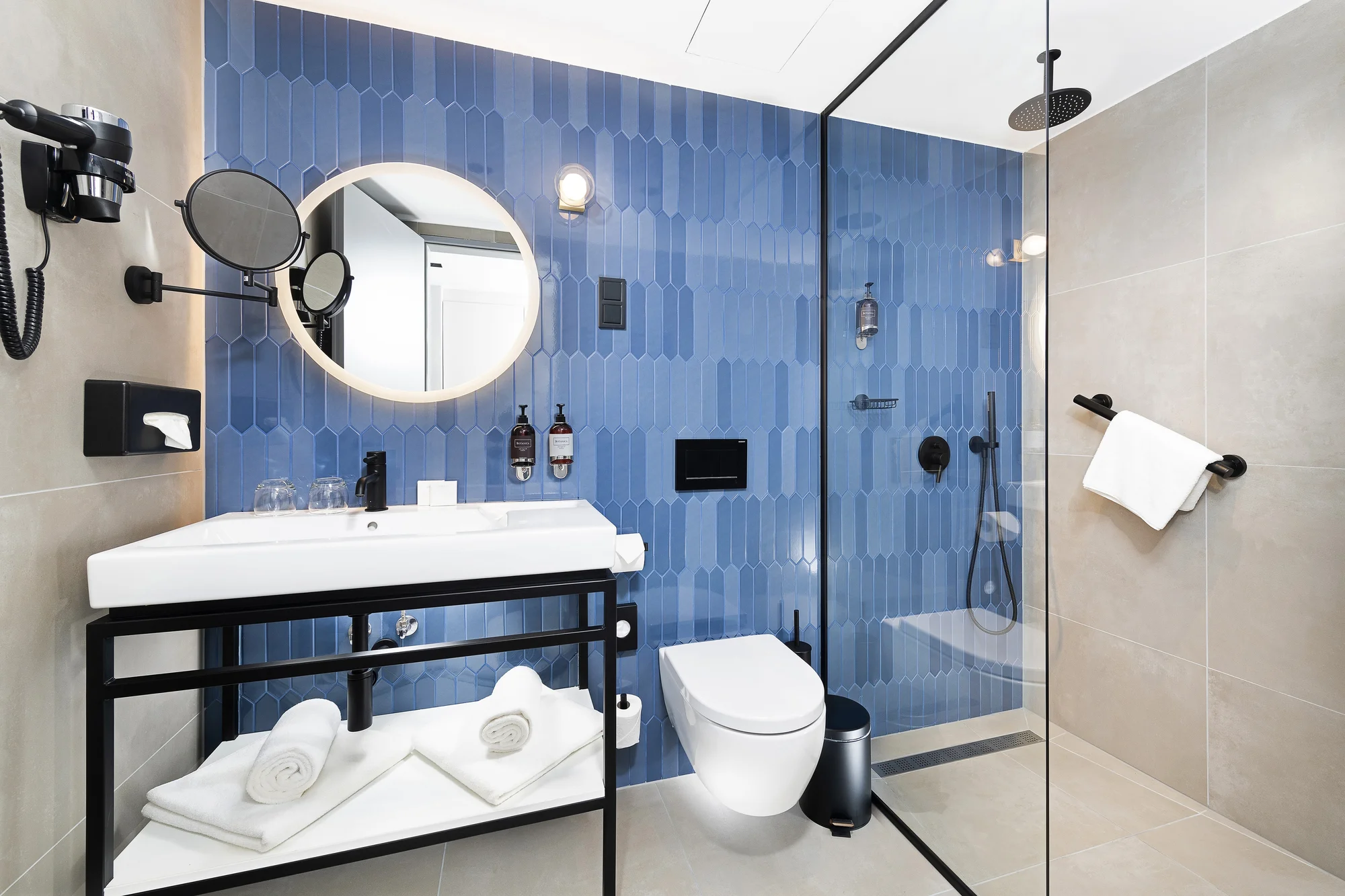 Luxusní hotel v centru Budapešti, snídaně a sauna - Obrázek 9