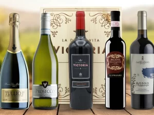 Lahvinky italských vín: bílá, červená, růžová i šumivá