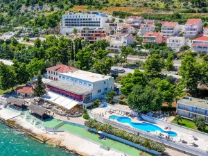 All inclusive Chorvatsko: 3* hotel přímo u pláže