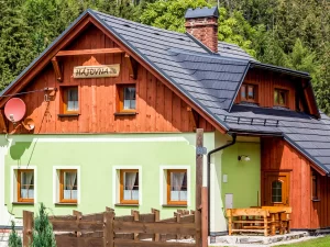 Pobyt na Dolní Moravě: apartmány i chalupa až pro 14 os.