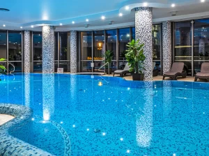 Luxus u Baltu: 4* adults only hotel s polopenzí, wellness