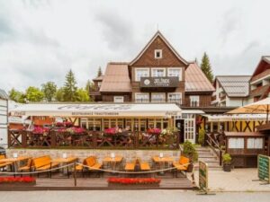 Krkonoše: Špindlerův Mlýn v Hotelu Jelínek *** s polopenzí a relaxací ve vířivce/sauně, anebo během masáže