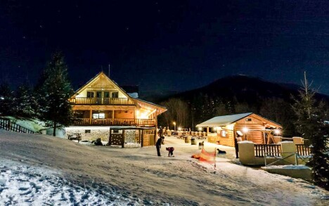 Pobyt u CHKO Strážovské vrchy v apartmánu Salaše Kľak s polopenzí + 3 dětská hřiště a možnost wellness - Obrázek 5