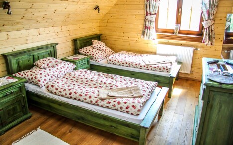 Pobyt u CHKO Strážovské vrchy v apartmánu Salaše Kľak s polopenzí + 3 dětská hřiště a možnost wellness - Obrázek 3