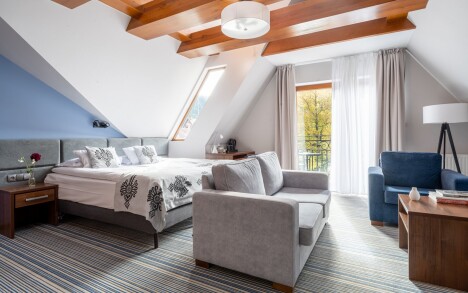 Polské Tatry: Zakopane blízko atrakcí v Hotelu Willa Pod Skocznią *** se snídaní formou bufetu + láhev vína - Obrázek 2