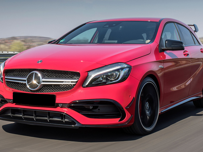 Jízda v Mercedes-Benz A AMG 45 na okruhu Autodrom Most