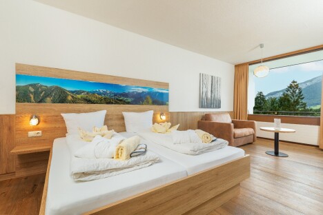 Rakousko u Hallstattu: Appartementhotel Dachsteinblick se snídaní + neomezené wellness (bazén, finská sauna) - Obrázek 2