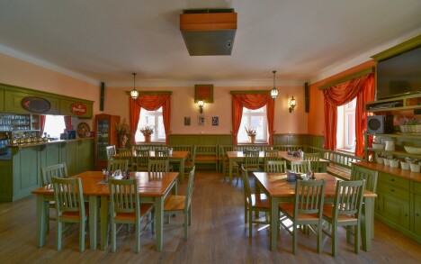 Posázaví blízko zámků v Hotelu Kácov *** se snídaní nebo polopenzí a neomezeným vstupem do fitness centra - Obrázek 7