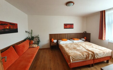 Posázaví blízko zámků v Hotelu Kácov *** se snídaní nebo polopenzí a neomezeným vstupem do fitness centra - Obrázek 2