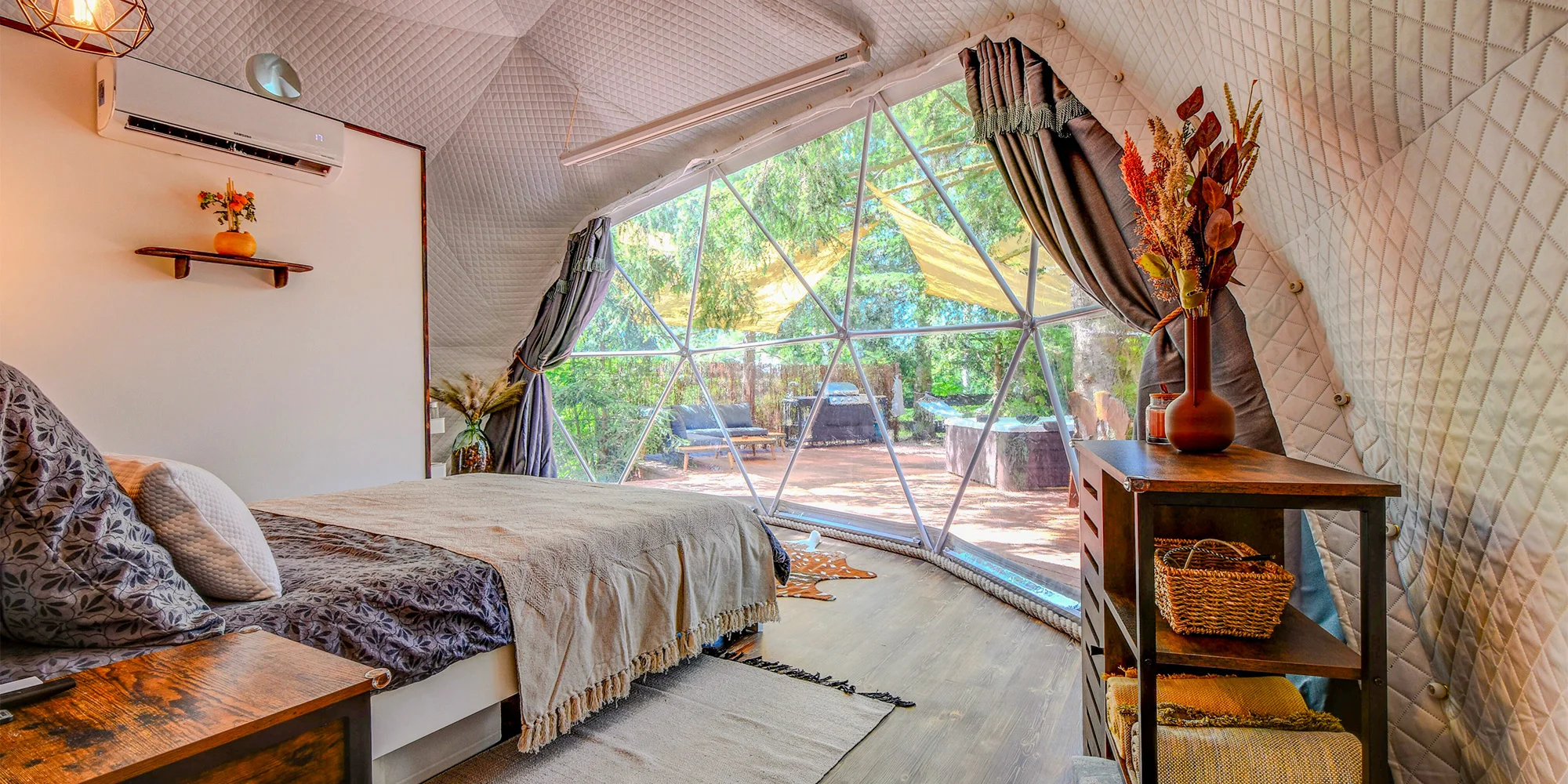 Glamping u pláže na Slapech: snídaně i wellness - Obrázek 3