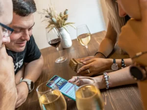 Tour de Beer či Tour de Wine: venkovní detektivní hra