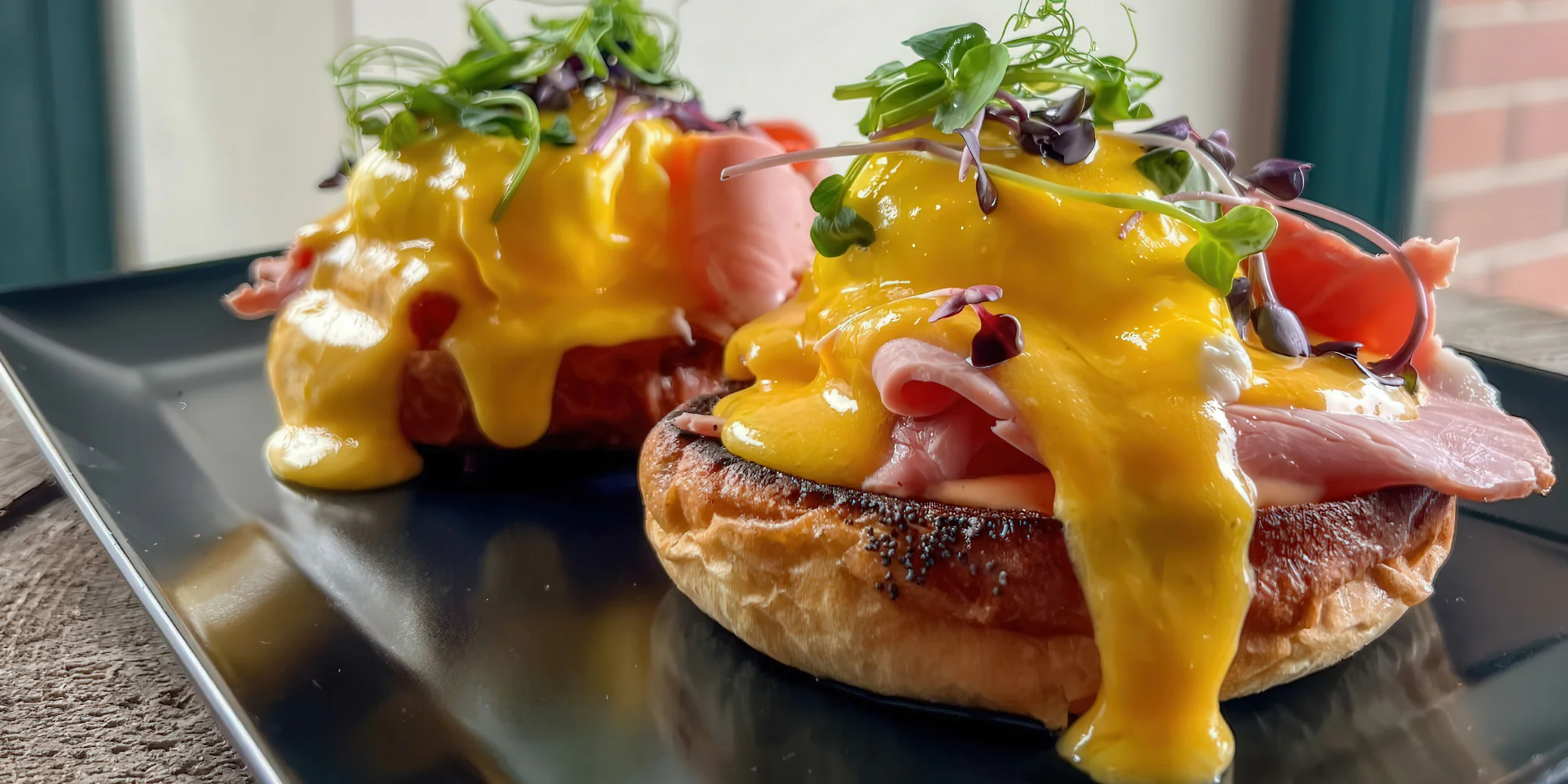 Snídaně podle výběru, káva a džus pro 2 či 4 osoby